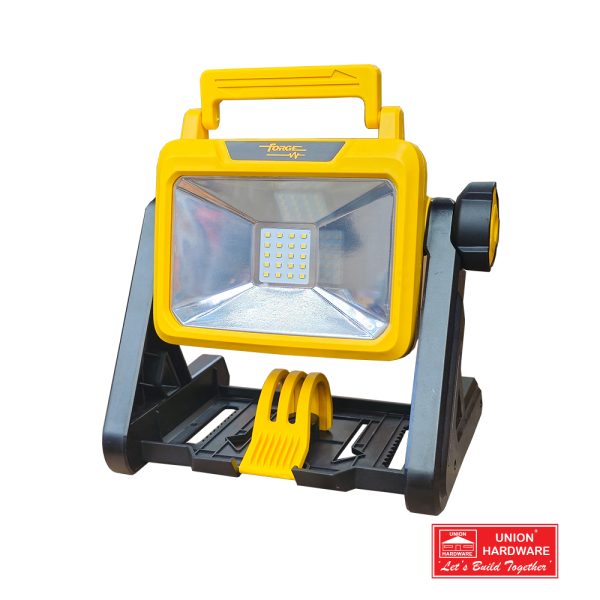 FORGE CORDLESS DUAL POWER WORK LIGHT LI